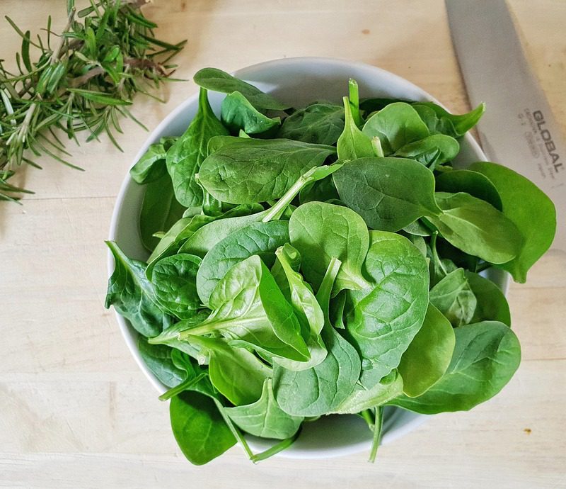 Las MARAVILLAS de la ESPINACA que debes conocer