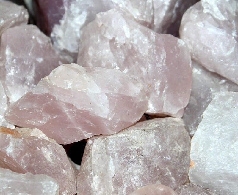 Imagen relacionada con Cómo activar la energía de los CUARZOS para atraer prosperidad